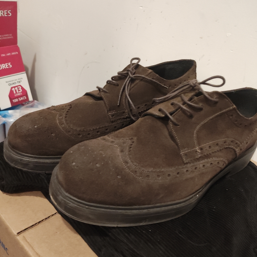 Baldinini Suede Brown Brogue Oxfords PREOWNED.